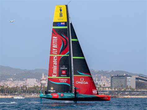 EMIRATES TEAM NEW ZEALAND – THE TEAM AT THE TOP 